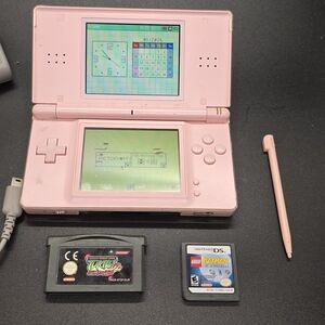 Nintendo DS Lite Metallic Rose GBA W/ Charger stylus Lego Batman & TMNT 2 WORKS!